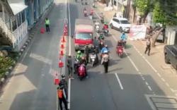 Video Hari Kedua Penyekatan Mampang Prapatan Jaksel