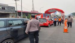 Karawang Zona Hitam, Polisi: Tak Bawa Surat Bebas Covid dan Vaksin Silakan Putar Balik