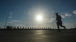 Wisata Pantai di Padang Ini Wajib Dikunjungi untuk Healing Akhir Pekan