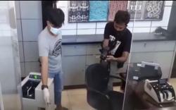 Perampokan Bank Siang Bolong di Pagaralam, Polisi: Kerugian Rp20 Juta<