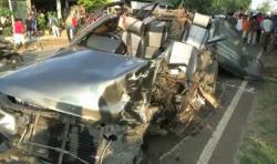 Toyota Kijang Tabrak Truk Diesel di Jalinsum Bungo Jambi, 5 Orang Tewas 2 Luka