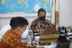  Menteri Kelautan dan Perikanan Ajak Pemerintah Vietnam Perangi Penyelundupan Benih Lobster 