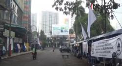 Video Ratusan Pedagang di Kawasan Cikapundung Bandung Kibarkan Bendera Putih