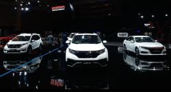 Kesal Mobil Putih Jadi Kusam dan Menguning, Begini Cara Mengembalikannya ke Warna Semula