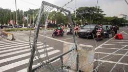 Kawat Berduri Dipasang untuk Antisipasi Unjuk Rasa Tolak Perpanjangan PPKM