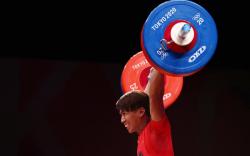 Bertanding di Grup A, Lifter Deni Raih Posisi Kelima Kelas 67 Kg Putra Olimpiade Tokyo 2020