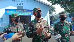 Video Kasau Tinjau Vaksinasi Massal dan Pabrik Zat Asam di Lanud Husein Sastranegara