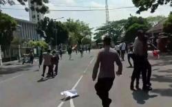 Demo Tolak PPKM Ricuh di Lebak