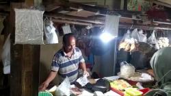  PPKM Diperpanjang, Pedagang Pasar Pasrah