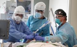 Donor Plasma Konvalesen Bermanfaat Bukan Hanya untuk Pasien Covid-19 tapi Juga Penyintas
