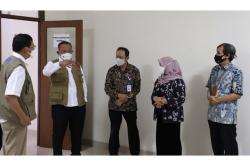 Kepala BNPB Minta Warga Terpapar Covid-19 Isolasi di Selter 