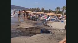 Limbah Cair Busuk Dibuang ke Laut, Wisawatan Bubar