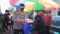 Gandeng HMI, Wakapolda Malut Turun ke Jalan Sosialisasi Lawan Hoaks Covid-19 