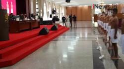 Video Panglima TNI Pimpin Sidang Pantukhir Terpusat Taruna dan Taruni Akademi TNI Tahun 2021