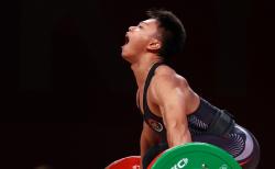 Mantap! Lifter Indonesia Rahmat Erwin Abdullah Pecahkan Rekor Dunia di IWF 2023