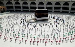 AMPHURI Minta Pemerintah Lobi Arab Saudi Hapus Syarat Jamaah Dikarantina 14 Hari