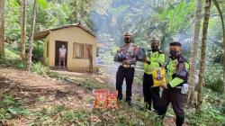 Kapolres Sangihe Berikan Bantuan Sembako dan Multivitamin kepada Personel yang Isoman