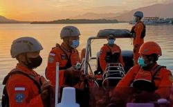 Jatuh dari Kapal Feri, Warga Tasikmalaya Hilang di Selat Bali<