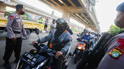 Mobilitas Kendaraan Meningkat di Kalimalang pada Hari Terakhir PPKM Level 4