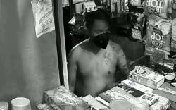 Viral, Preman Bertato Palak Ibu Warung di Cicadas Bandung