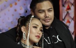 Ivan Gunawan Pamer Foto Bareng Ayu Ting Ting Usai Turun 10 Kilo, Netizen: Pepet Terus Mas