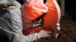 Suasana Haru Pemakaman Tenaga Kesehatan yang Meninggal karena Covid