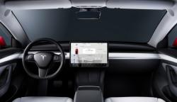 Bos Google Protes Ditagih Tesla Rp203 Juta akibat Peminjam Mobil Tak Sengaja Klik Fitur Autopilot