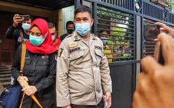 Periksa Heriyanti Anak Akidi Tio, Dokter Polri: Tidak Ada Sesak Napas<