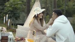 Via Vallen Pamer Kemesraan Bareng Chevra Papinka di Video Klip, Netizen: Bikin Imun Naik 