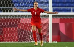 Pemain Cantik Kanada Ini Sejajar sama Pahlawan Italia di Piala Dunia 2006, Ini Kemiripannya