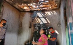 Satu Rumah di Caringin Sukabumi Terbakar, Pemilik Terluka saat Coba Padamkan Api<