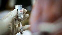 Vaksinasi Dosis Ketiga untuk Tenaga Kesehatan Kota Tangerang