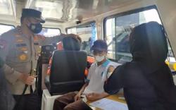 Vaksin Mobile di Pulau Kemaro, Kapolda Sumsel: Kita yang Datangi Warga<