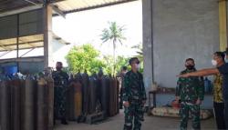 Tiba di Belitung, KRI Semarang-594 Bakal Isi 500 Tabung Oksigen<