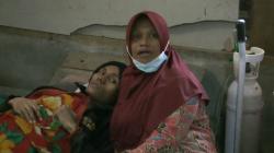 Sedih, Anak dan Bapak di Kendal Terbaring akibat Stroke dan Kelainan Tulang  