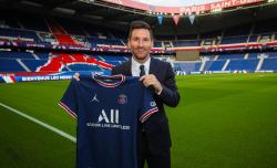 Sepak Bule: Nasser Al-Khelaifi, Sosok di Balik Kedatangan Lionel Messi ke PSG