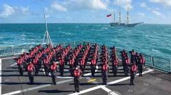 KRI RE Martadinata dan KRI Bima Suci Latihan Bersama di Laut Aru