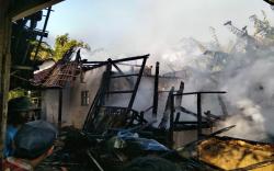 Lagi, Hawu Masih Menyala Ditinggal Pergi, 1 Rumah di Sukabumi Ludes Terbakar<