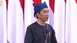 Pakai Baju Adat Suku Baduy, Jokowi: Saya Suka Desainnya Simpel