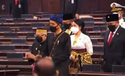 Puan Maharani Pakai Baju Adat Bali di Sidang Tahunan MPR