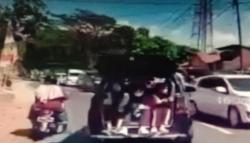 Viral Mobil Melaju dengan Kap Belakang Dibuka di Garut, Sopir: Maaf Telah Bikin Gaduh  <