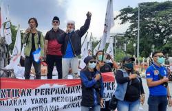 Tolak Perpanjangan PPKM, Buruh Jogja Gelar Aksi Damai di Titik Nol Kilometer