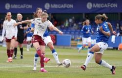 Hebat! Striker Ini Cetak 100 Gol untuk Arsenal Tanpa Penalti