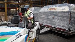 Stok Sempat Kosong, Papua Distribusikan 1.560 Vaksin Pfizer ke Kabupaten dan Kota