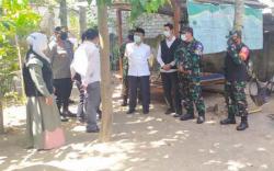 Pasien Covid-19 Ini Dijemput Langsung Bupati untuk Isolasi Terpadu