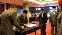 Gubernur Malut Lantik 6 Pejabat 