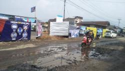 Sepanjang 100 Kilometer Jalan di KBB Rusak, Ditarget 3 Tahun Tertangani