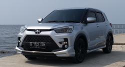 Mobil Silver Kesayangan Baret, Begini Cara Mudah Menghilangkannya 