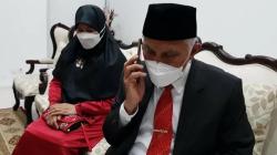 Lewat Telepon, Gubernur Mahyeldi Doakan Mantan Wagub Sumbar Sembuh dari Covid-19