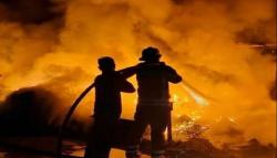 Belasan Rumah di Karawang Terbakar Hebat, Bupati Cellica Ungkap Keprihatinan <